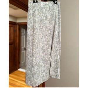 Flower pattern light blue skirt XS